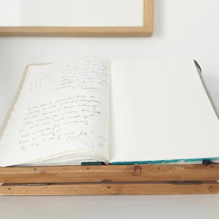 Italian Design In Principe Real Лиссабон