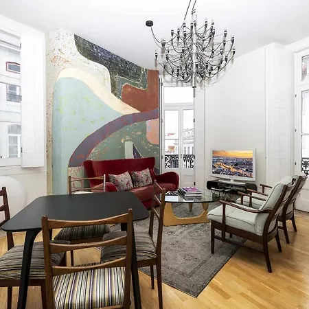 Italian Design In Principe Real Apartment *