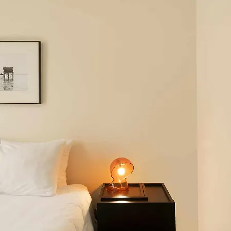 Italian Design In Principe Real Lisbon