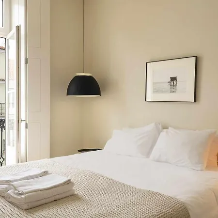 Apartment Italian Design In Principe Real Lisbon